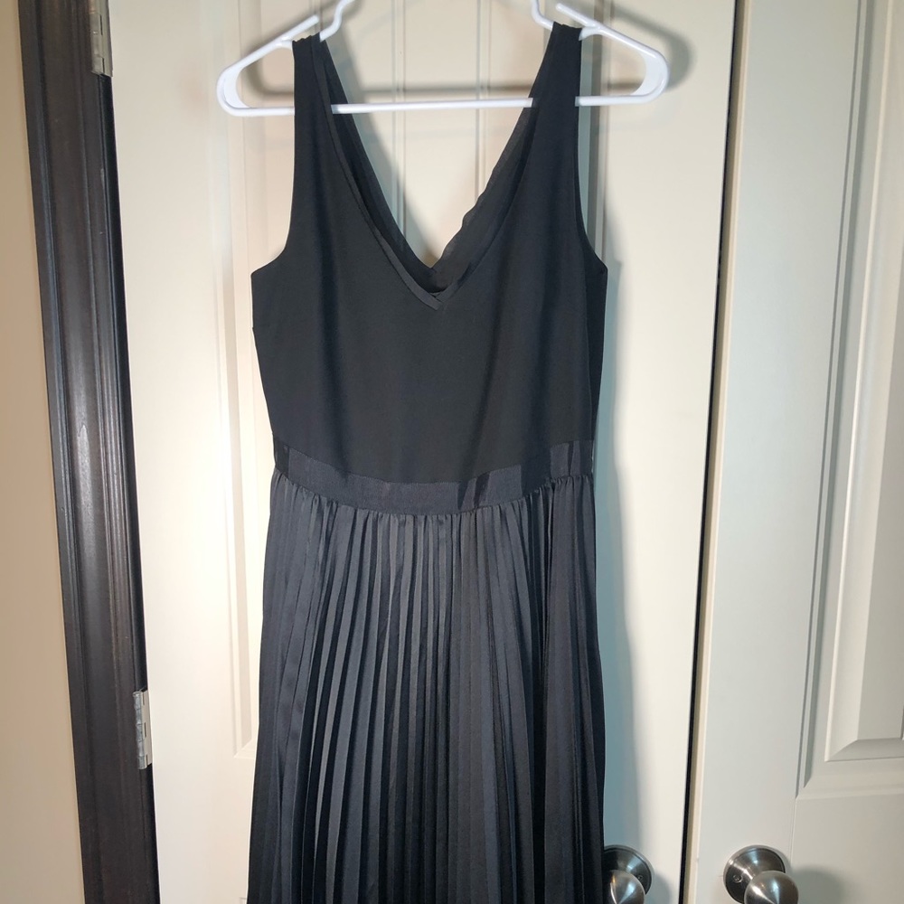 Black midi dress